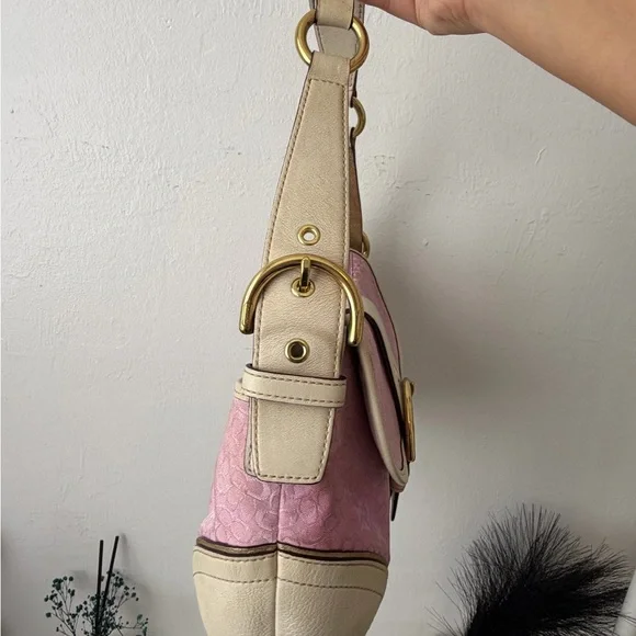 Send offers β’ Coach Pink/Purple Soho Set - Picture 4 of 14